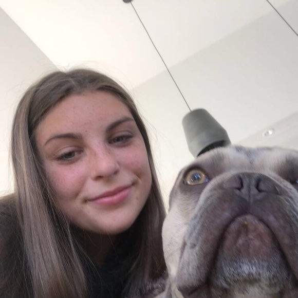 Meet your Posher, Kiera - Picture 1 of 1